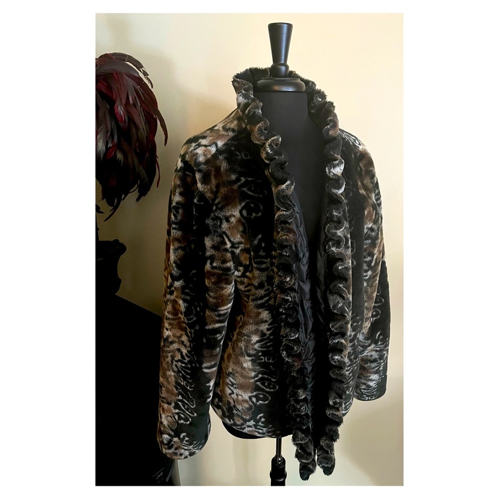 Cato Faux Fur Animal Print V Neck Ruffle Trim Lined Cropped Coat Jacket